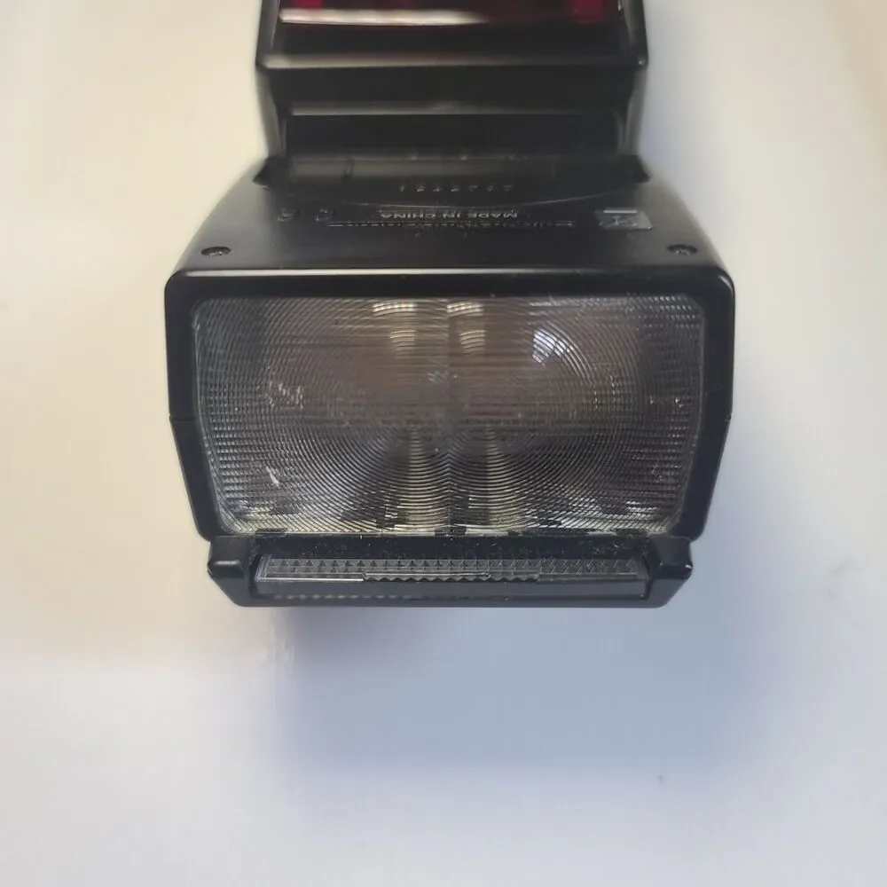 Nikon Speedlight SB-600 Shoe Mount Flash